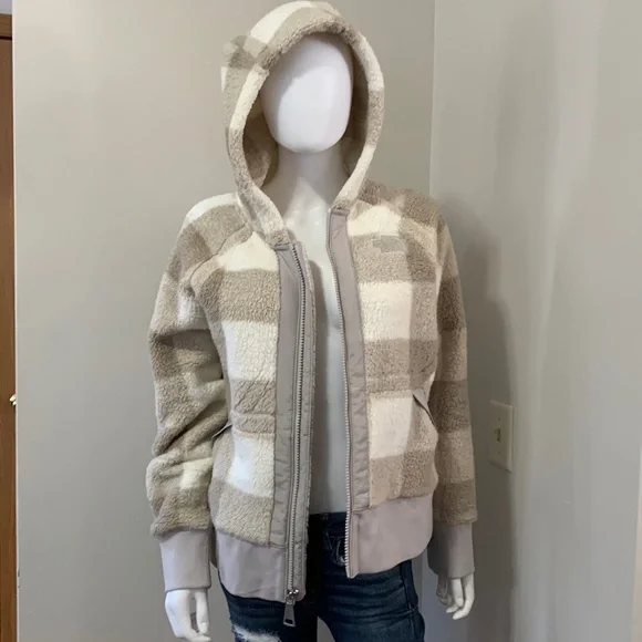 The North Face Jacket - Picture 6 of 14